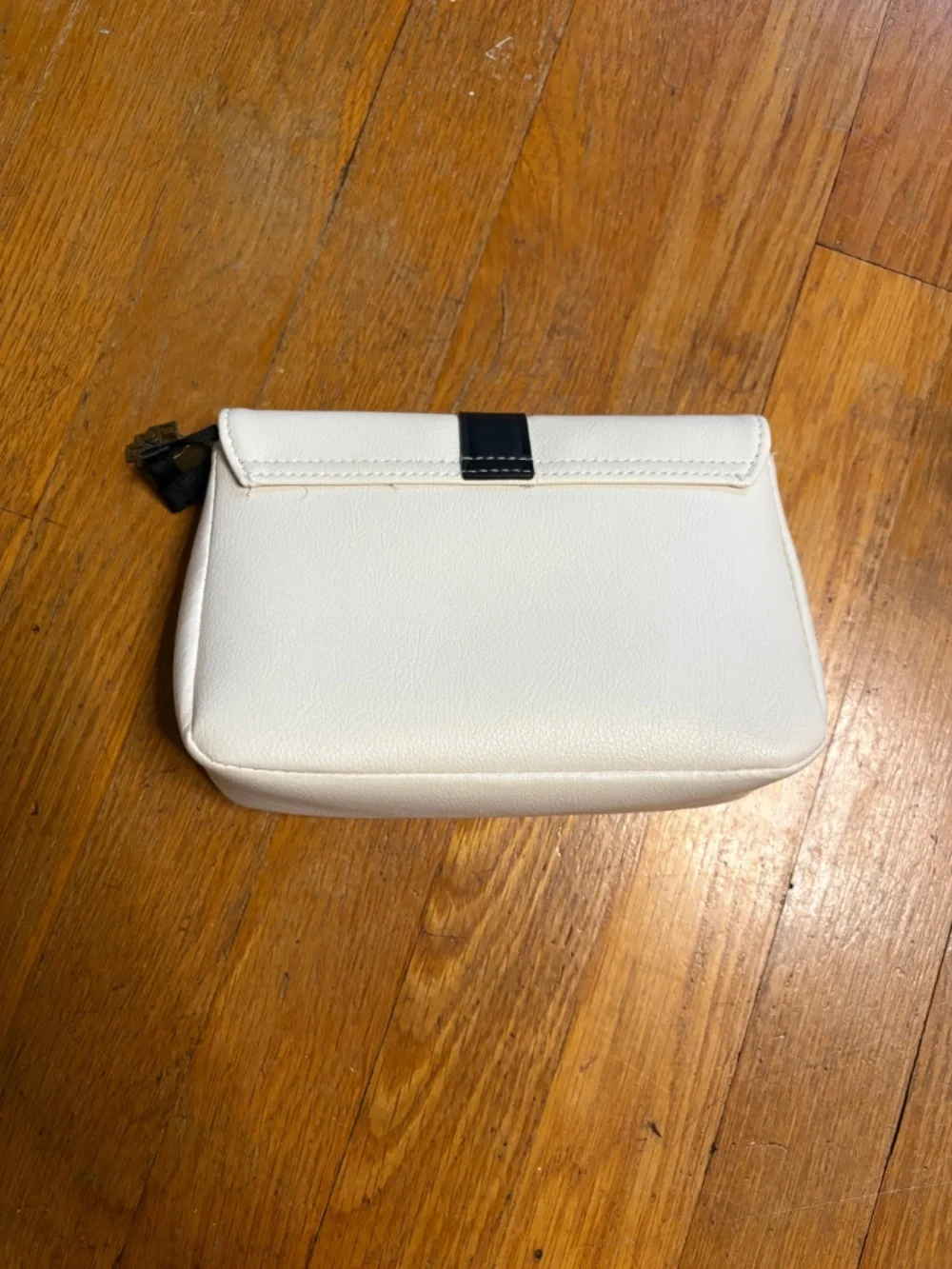 Qatar Airways x Diptyque Cosmetic Pouch
